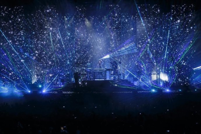 Jean-Michel Jarre en concierto. Santo Toribio. Año Jubilar. Música electrónica