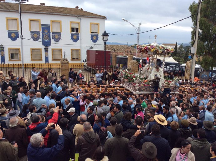 Procesión de la Virgen de la Cabeza en Andújar (Jaén)