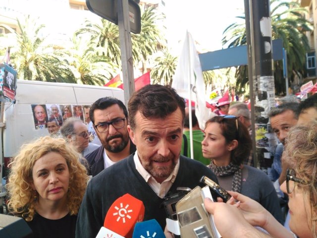 Maílo iu andalucía manifestación primero de mayo málaga ccoo ugt