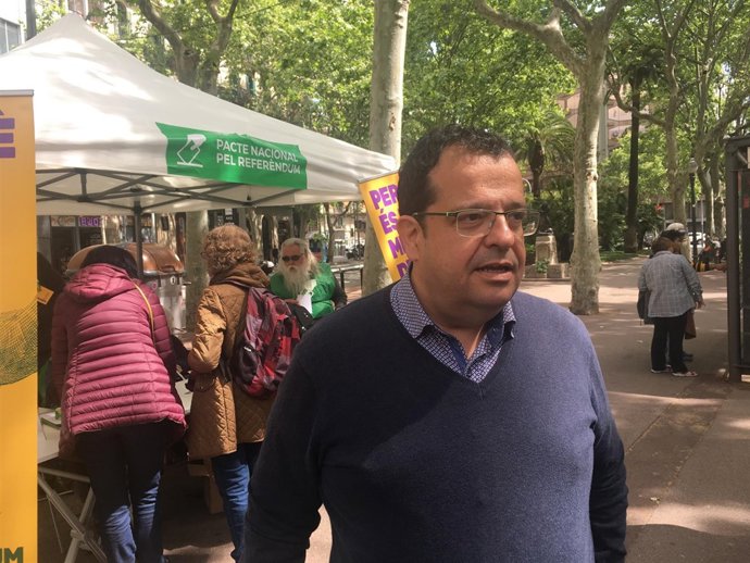 Joan Ignasi Elena en la manifestació de el 1 de Maig.
