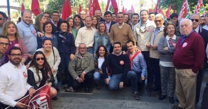 El PSOE de Huelva participa en la manifestación del 1 de mayo