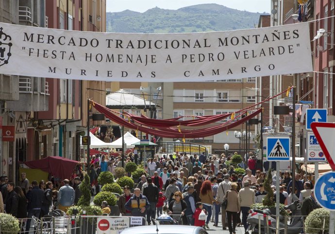 Mercado de las fiestas en homanaje a Pedro Velarde