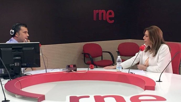 Susana Díaz, durante la entrevista en Radio Nacional de España
