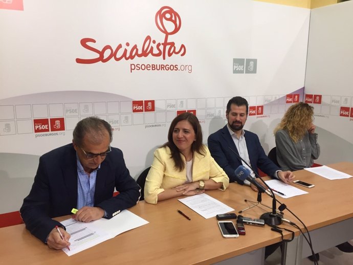 Burgos: Tudanca con miembros del PSOE de Burgos