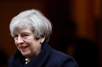 May advierte a los británicos de que la UE intentará lograr un pacto que "funcione para ellos"