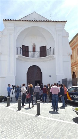 Iglesia velez málaga virge atacan coctel molotov