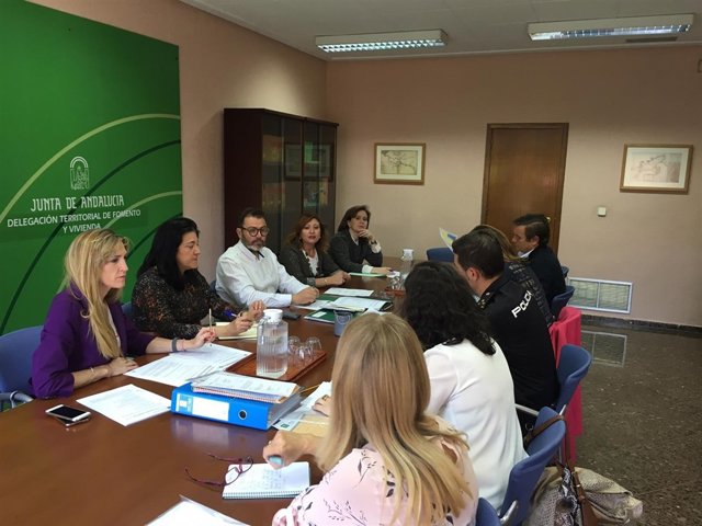 Reunión sobre las 101 viviendas