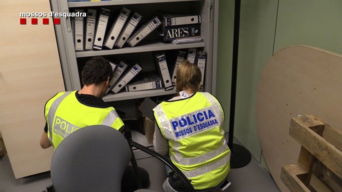 Escorcoll al club Patí Vic per un frau milionari