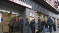 La cifra de parados cae en 6.856 personas en abril