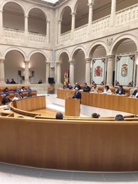 Ceniceros informa de que 15.000 riojanos han salido de la pobreza en el último año