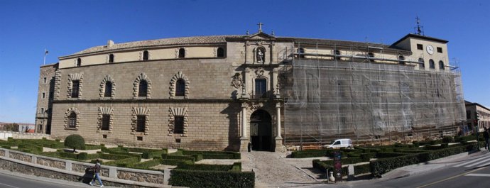 Panorámica, Hospital de Tavera, Obras, Fachada, Edificio, Cielo, Despejado