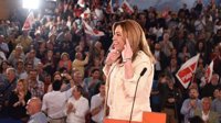 El equipo de Susana Díaz presenta en Ferraz 62.582 avales, que suponen un tercio de la militancia del PSOE