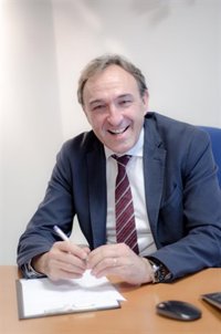 Rafel Crespí apela a la "imprescindible" renovación de gestión de la UIB en la presentación de su candidatura a rector 