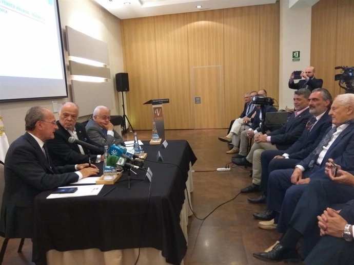 FORO AEHCOS ALCALDE TREN LITORAL ROTARY CALLEJON TORRE BENZO ALBA