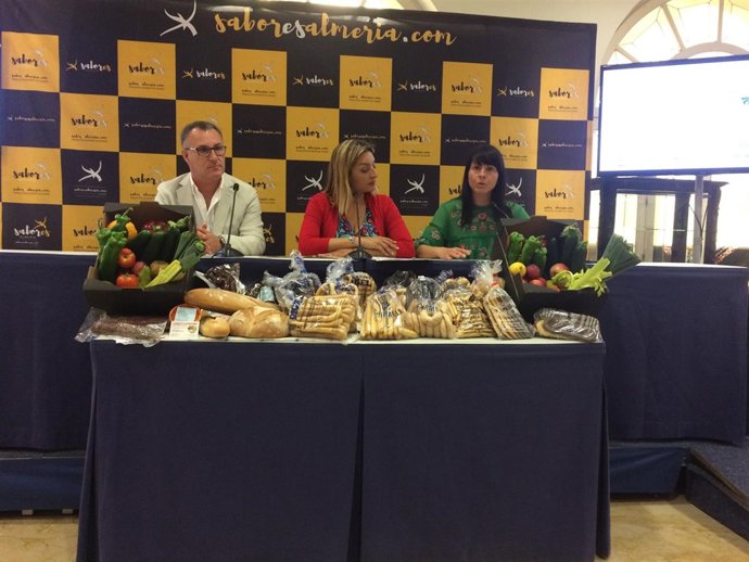 La Feria de la Rosquilla de Alhama de Almería mostrará productos artesanos.