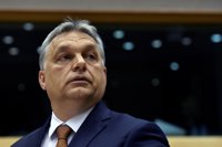 El apoyo al partido de Orban cae seis puntos tras las últimas protestas