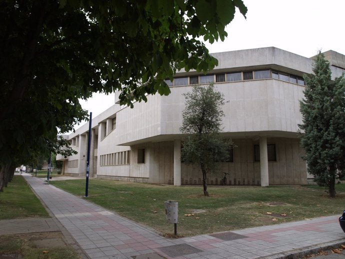 Información Universidad De León (4 Mayo 2017) La Ejecución De La Pena De Prisión
