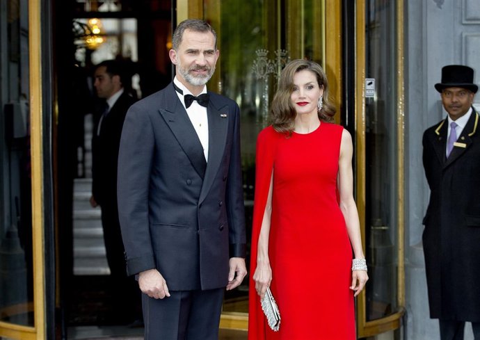 FELIPE VI Y DOÑA LETIZIA