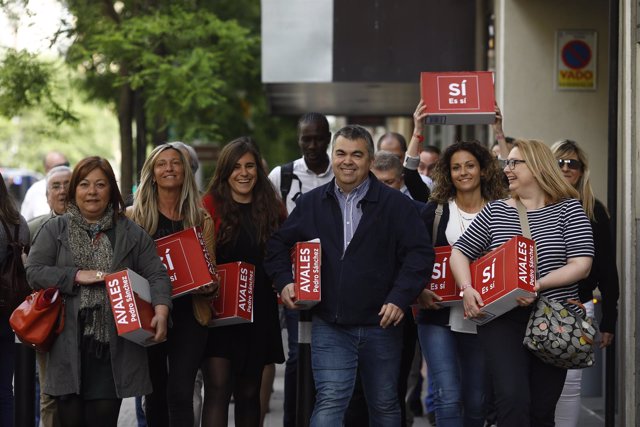 Presentan los avales de Pedro Sánchez en la sede del PSOE