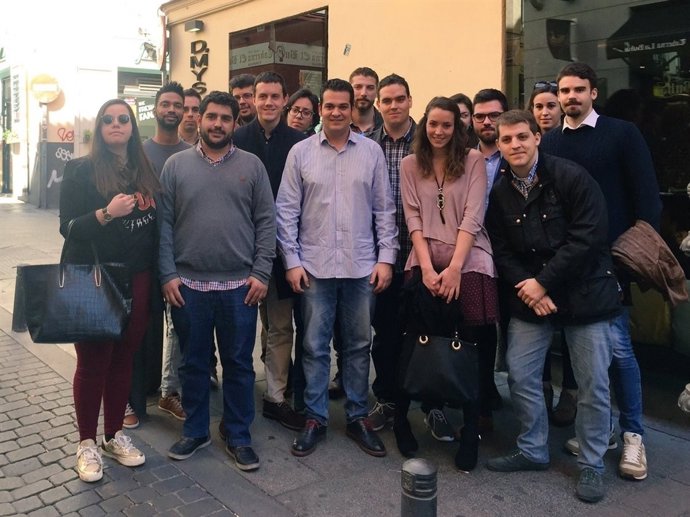 Nino Torre presenta la plataforma de apoyo a Susana Díaz para las primarias