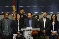 Podemos baraja registrar su moción de censura en vísperas de las primarias del PSOE