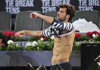 Feliciano López presume de abdominales en el Mutua Madrid Open