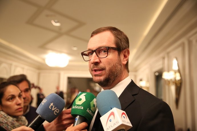 Javier Maroto en los Desayunos de Europa Press