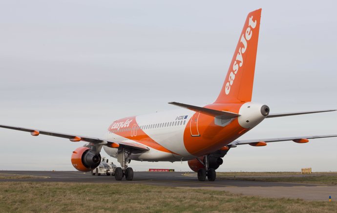 Avión de easyJet