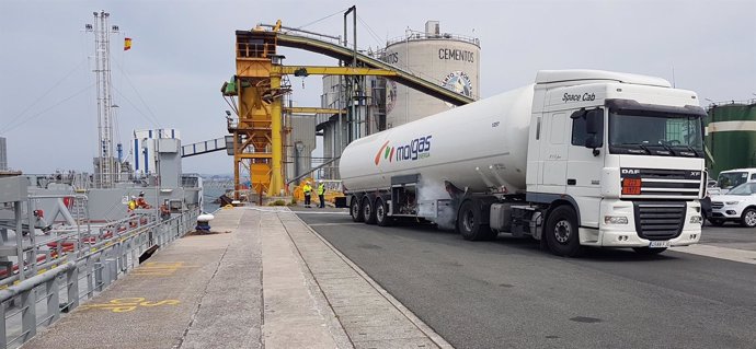 Primer suministro de GNL en el Puerto de Santander