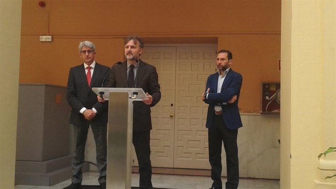 El consejero de Medio Ambiente y Ordenación del Territorio, José Fiscal. 