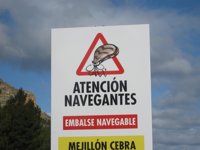 La CHE lleva la exposición itinerante sobre mejillón cebra a la feria Naupesca de Caspe