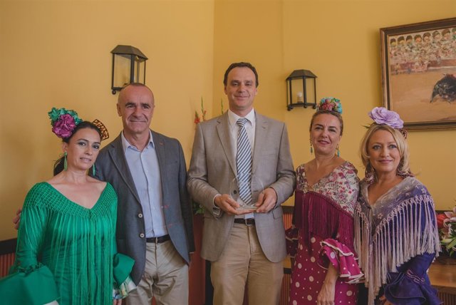 Inpro recibe uno de los Premios Luz de Cibersur