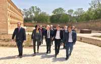 El presidente de la DPZ y el director general de Turespaña visitan las obras del parador de Veruela