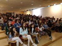 Un total de 90 alumnos y 12 profesores participan este viernes en la primera jornada de alumnos mediadores de Mallorca