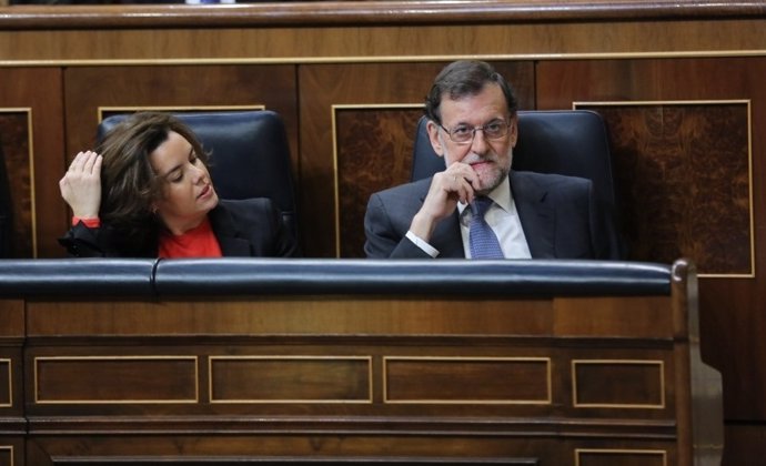 Soraya Sáenz de Santamaría y Mariano Rajoy 