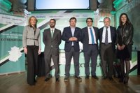 Vara defiende los medicamentos biológicos como un ahorro en otros costes a la sanidad