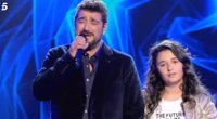 Antonio Orozco emocionado tras actuar con la ganadora de esta edición  de 'La voz kids', Rocío Aguilar