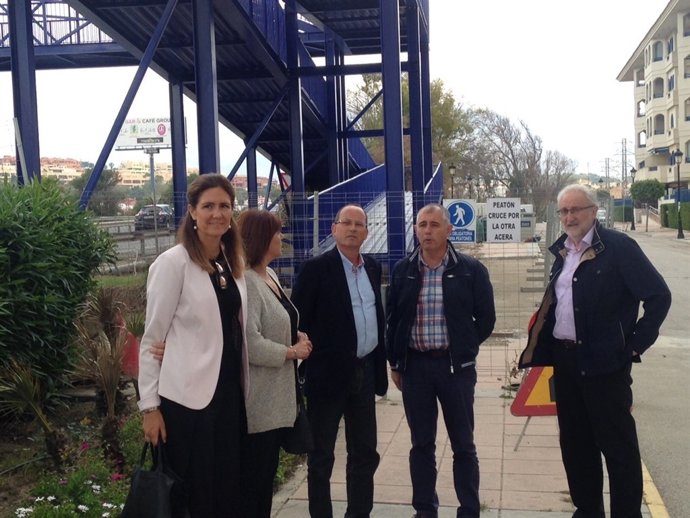 Visita diputados provinciales a obras a raíz del PFEA en Manilva