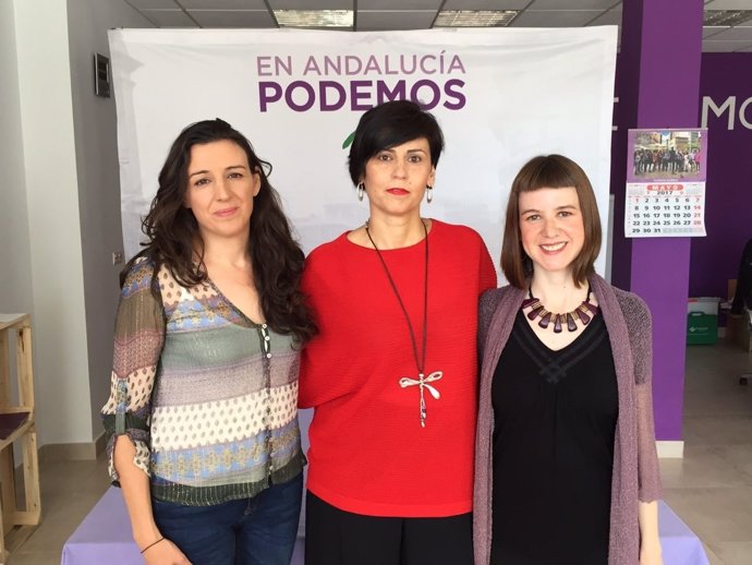 Reunión con las diputadas de Podemos Andalucía Lucía Ayala y Libertad Benítez