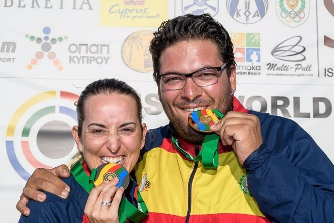 Alberto Fernández y Fátima Gálvez se estrenan con el segundo oro de España
