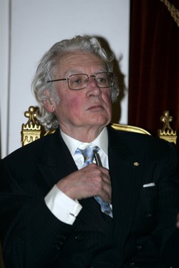 Muere el historiador e hispanista británico Hugh Thomas