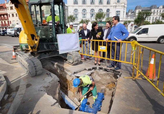 Igual y Quirós asisten a la finalización de las obras