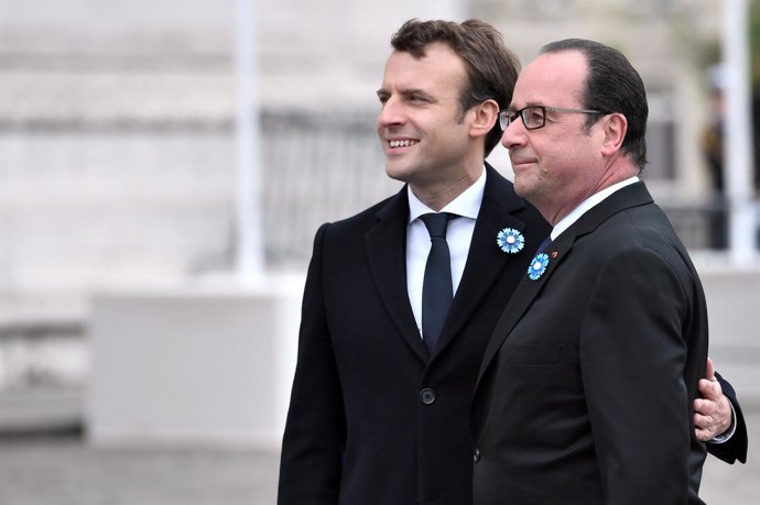 François Hollande y Emmanuel Macron