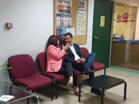 Pedro Sánchez quiere un debate de guante blanco pero cree que será agresivo porque Susana Díaz "está nerviosa"