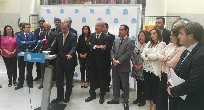 Acto institucional para pedir sala penal desplazada TSJA en Málaga