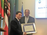 El presidente de Costa Rica, nombrado embajador especial del Año Internacional del Turismo Sostenible