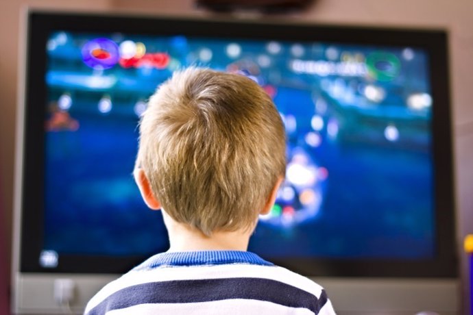 Televisión, niño, epilepsia fotosensible