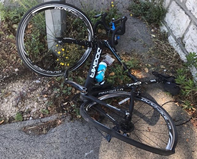 Bicicleta destrozada de Chris Froome
