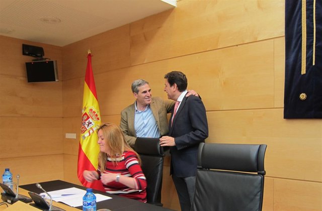 Fernández Carriedo saluda a Sanz Vitorio