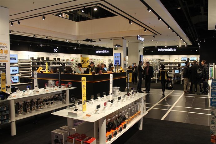 Tienda de Fnac en el centro comercial Glòries de Barcelona